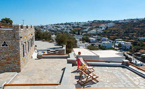 Εξωτερικοί χώροι στην κατοικία Ζέφυρος