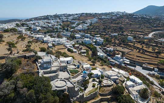 Το Art Houses στη Σίφνο από ψηλά